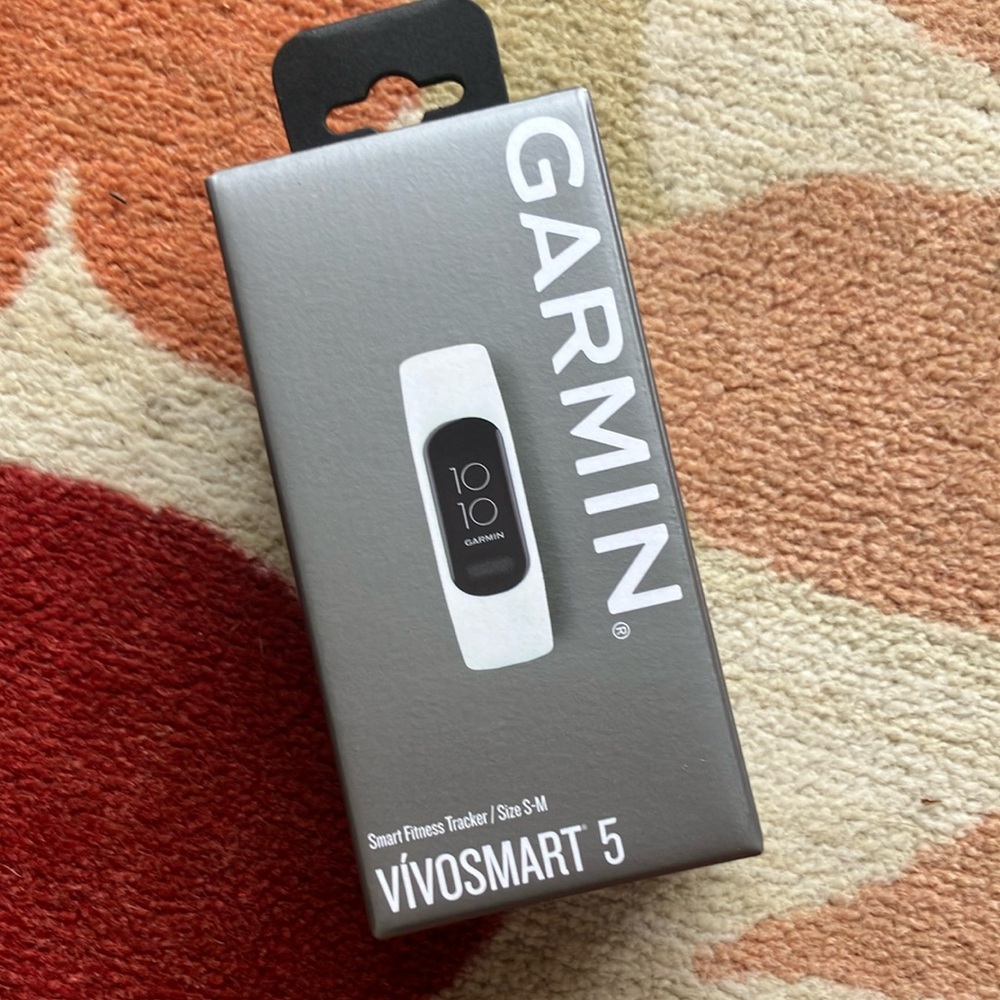 Garmin Vivosmart 5 Smart Fitness Tracker